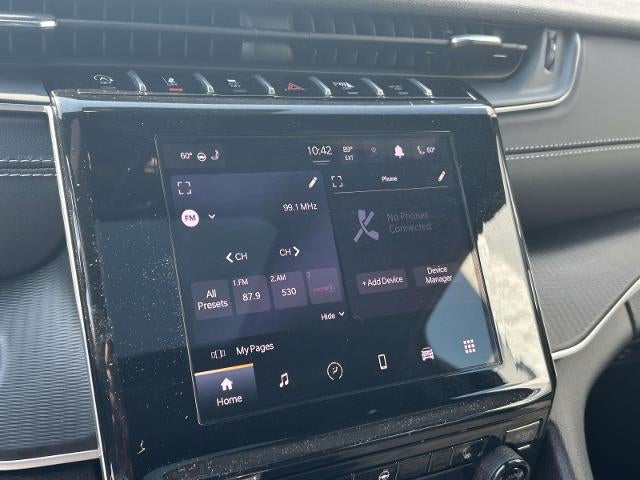 2025 Jeep Grand Cherokee Laredo 4x4