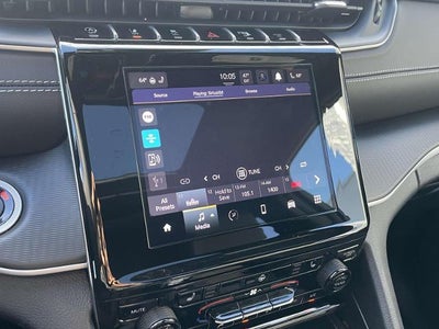 2025 Jeep Grand Cherokee L Laredo 4x4