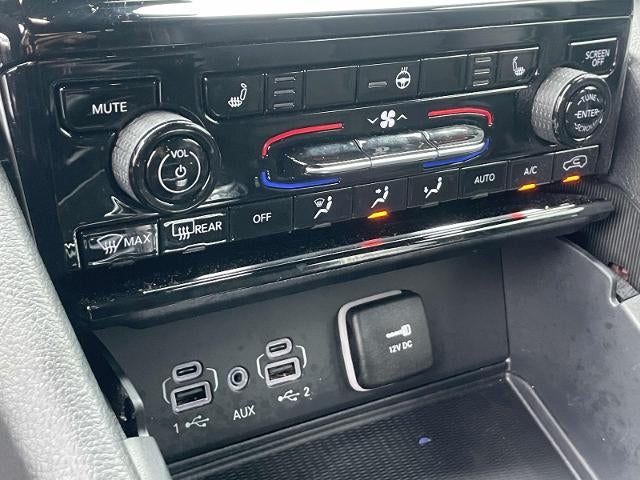 2025 Jeep Grand Cherokee L Laredo 4x4