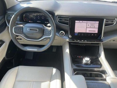 2024 Jeep Wagoneer Series II 4x2