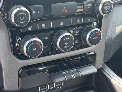 2024 RAM 1500 Laramie 4x2 Crew Cab 5'7" Box