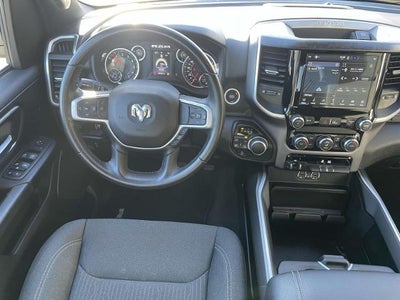 2022 RAM 1500 Big Horn 4x4 Crew Cab 5'7" Box