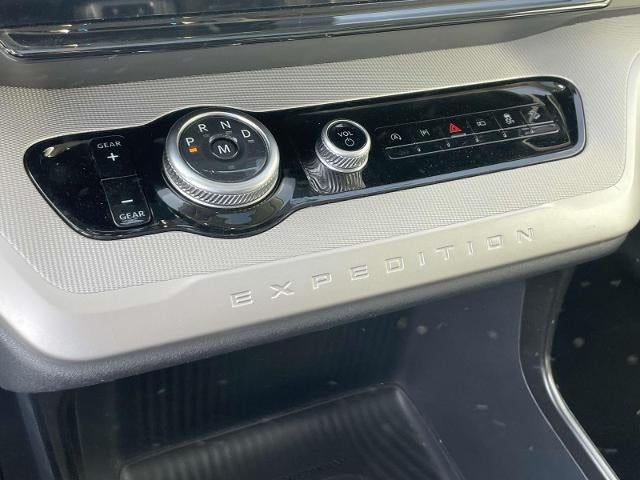 2025 Ford Expedition Active 4x4