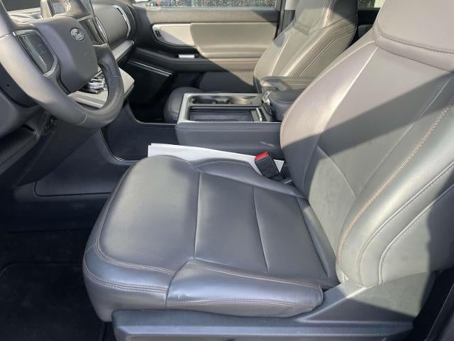 2025 Ford Expedition Active 4x4