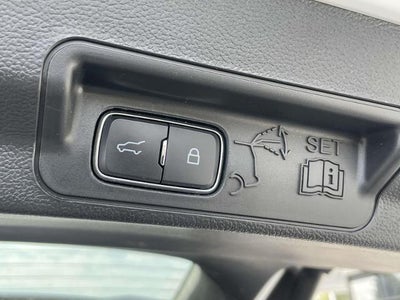 2024 Ford Explorer XLT RWD