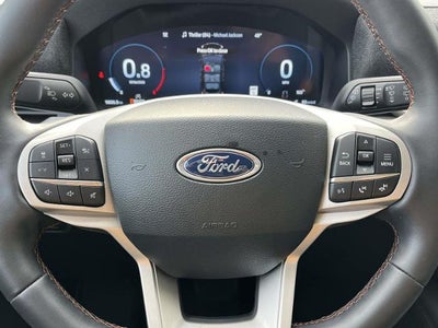 2025 Ford Explorer Active 4WD