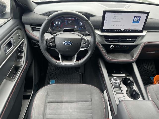 2025 Ford Explorer ST-Line 4WD