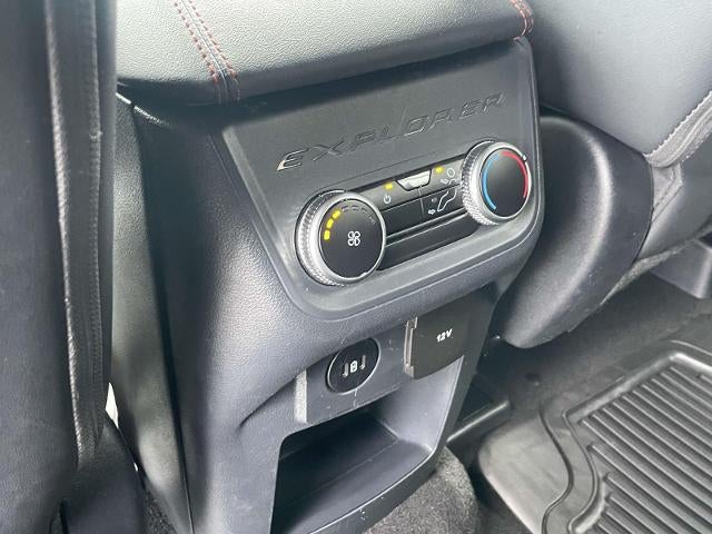 2025 Ford Explorer ST-Line 4WD