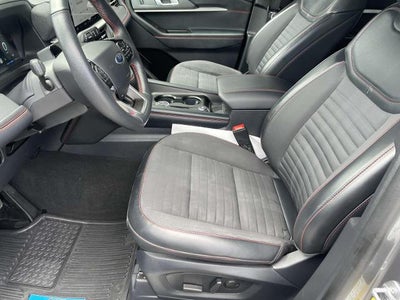 2025 Ford Explorer ST-Line 4WD