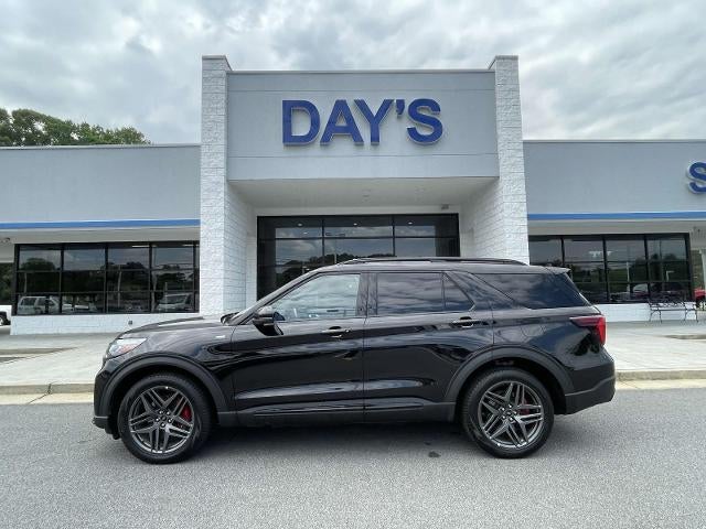 2025 Ford Explorer ST-Line 4WD