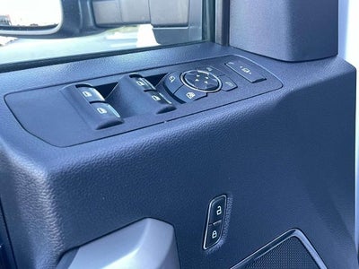 2022 Ford Super Duty F-250 SRW XL 4WD Crew Cab 6.75' Box