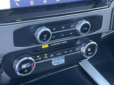 2022 Ford Super Duty F-250 SRW XL 4WD Crew Cab 6.75' Box