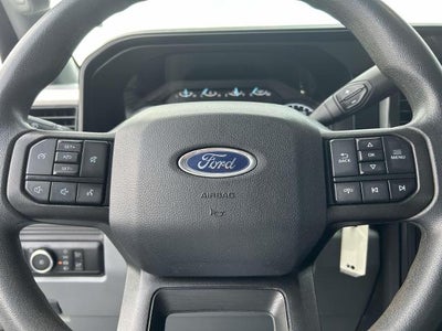 2025 Ford Super Duty F-350 DRW XL 4WD Crew Cab 8' Box