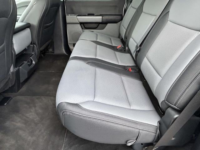 2025 Ford Super Duty F-350 DRW XL 4WD Crew Cab 8' Box
