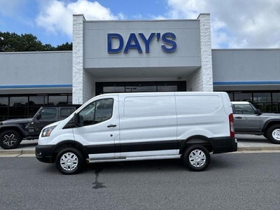 2025 Ford Transit Cargo Van T-250 130" Low Rf 9070 GVWR RWD
