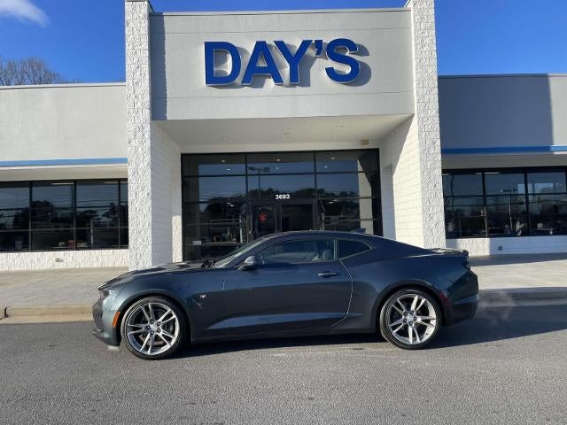 2021 Chevrolet Camaro 2dr Coupe 1LT