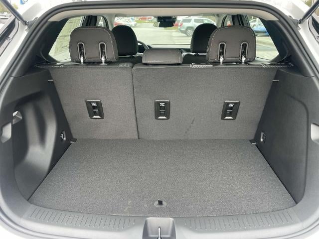 2027 Chevrolet Bolt FWD 4dr LT