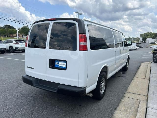 2025 Chevrolet Express Passenger 3500 Extended Wheelbase Rear-Wheel Drive 1LS