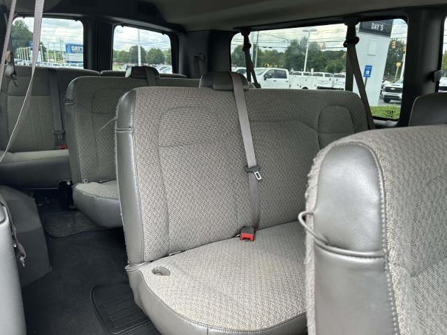 2025 Chevrolet Express Passenger 3500 Extended Wheelbase Rear-Wheel Drive 1LS