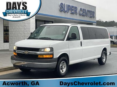 2019 Chevrolet Express Passenger 3500 3500 Extended Wheelbase Rear-Wheel Drive 1LT