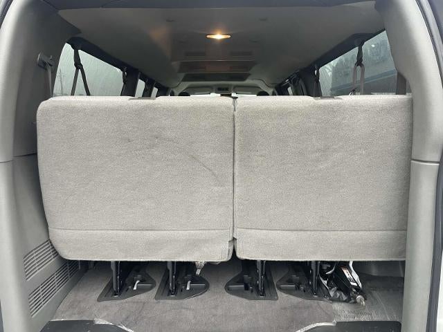 2019 Chevrolet Express Passenger 3500 3500 Extended Wheelbase Rear-Wheel Drive 1LT