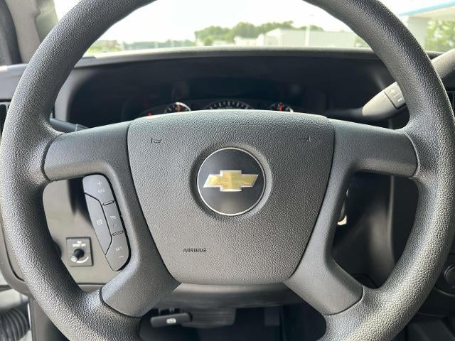2024 Chevrolet Express Passenger 3500 3500 Extended Wheelbase Rear-Wheel Drive 1LT