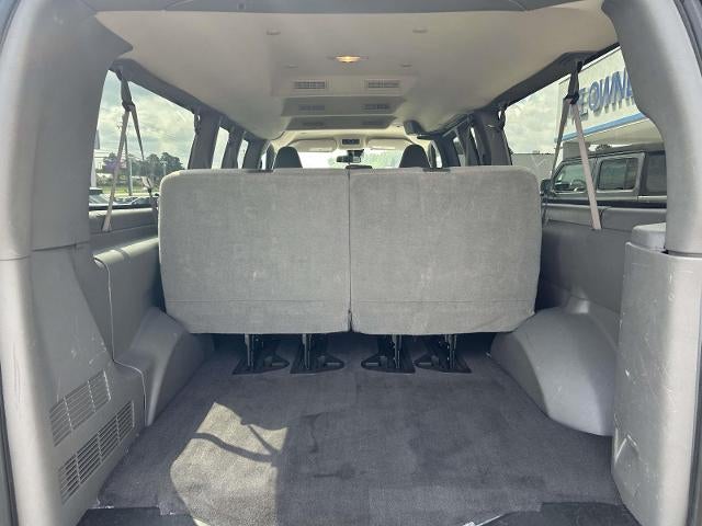 2024 Chevrolet Express Passenger 3500 3500 Extended Wheelbase Rear-Wheel Drive 1LT