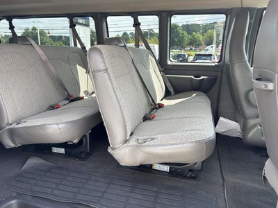 2024 Chevrolet Express Passenger 3500 3500 Extended Wheelbase Rear-Wheel Drive 1LT