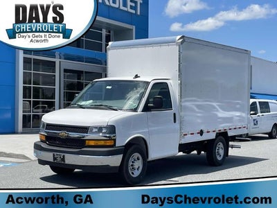 2025 Chevrolet Express Cutaway 3500 3500 Van 139"
