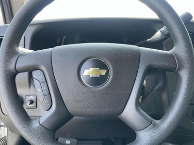 2025 Chevrolet Express Cutaway 3500 3500 Van 139"