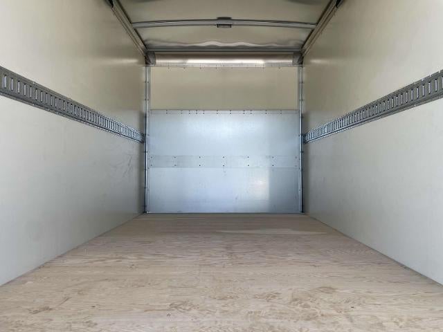 2025 Chevrolet Express Cutaway 3500 3500 Van 139"