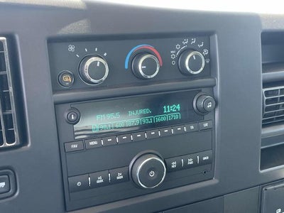 2025 Chevrolet Express Cutaway 3500 3500 Van 139"
