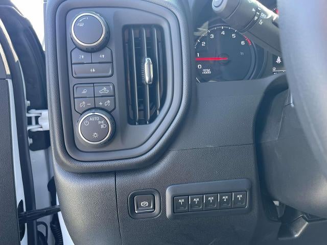 2026 Chevrolet Silverado 2500 HD Crew Cab Long Box 4-Wheel Drive Work Truck