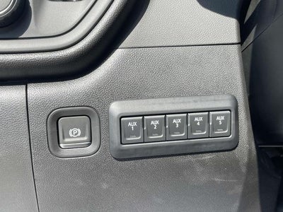 2025 Chevrolet Silverado 3500 HD Chassis Cab 4WD Reg Cab 171" WB, 84.5" CA Work Truck