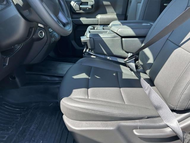 2026 Chevrolet Silverado 3500 HD Chassis Cab 4WD Crew Cab 177" WB, 60" CA Work Truck