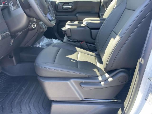 2026 Chevrolet Silverado 3500 HD Chassis Cab 4WD Crew Cab 177" WB, 60" CA Work Truck