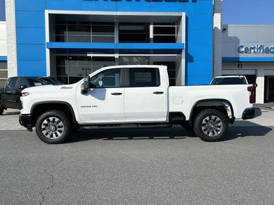 2026 Chevrolet Silverado 2500 HD Crew Cab Standard Box 4-Wheel Drive Custom