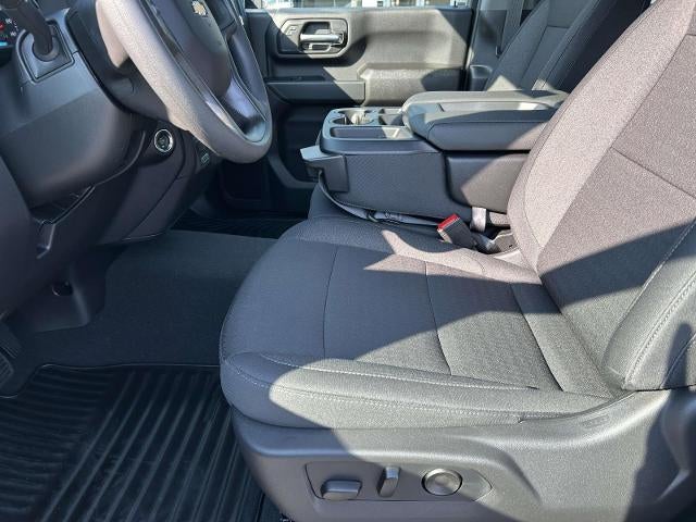 2026 Chevrolet Silverado 2500 HD Crew Cab Standard Box 4-Wheel Drive Custom