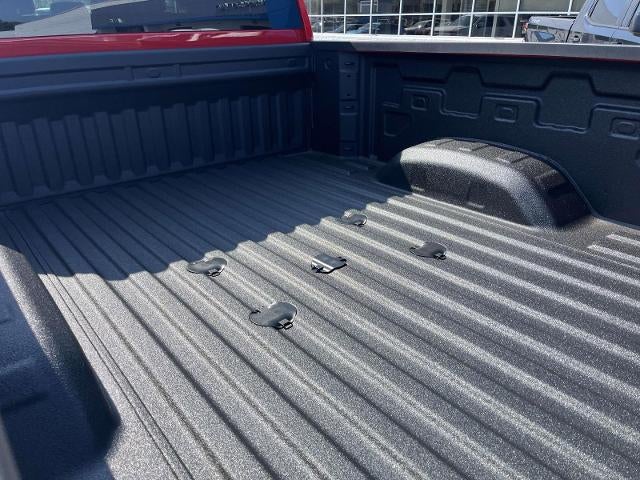 2026 Chevrolet Silverado 2500 HD Crew Cab Standard Box 4-Wheel Drive Custom