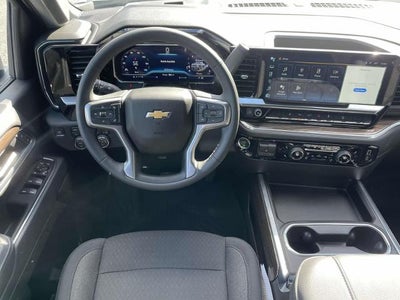 2025 Chevrolet Silverado 2500 HD Crew Cab Standard Box 4-Wheel Drive LT