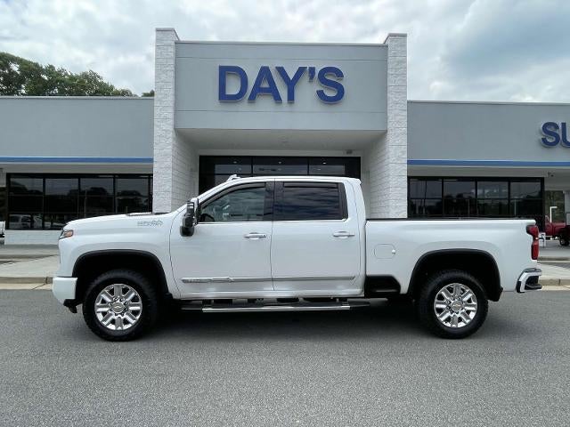 2025 Chevrolet Silverado 2500 HD Crew Cab Standard Box 4-Wheel Drive High Country
