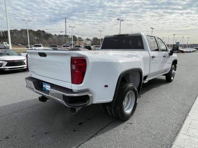 2026 Chevrolet Silverado 3500 HD Crew Cab Long Box 4-Wheel Drive Work Truck