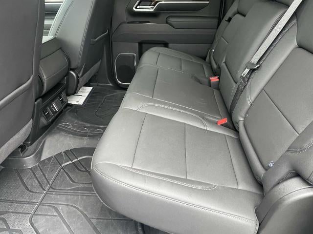 2025 Chevrolet Silverado 3500 HD Crew Cab Standard Box 4-Wheel Drive LT