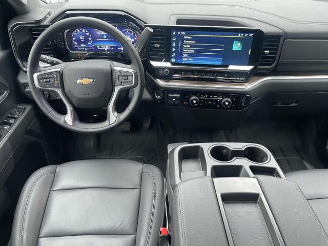 2025 Chevrolet Silverado 3500 HD Crew Cab Standard Box 4-Wheel Drive LT