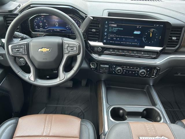 2025 Chevrolet Silverado 3500 HD Crew Cab Long Box 4-Wheel Drive High Country