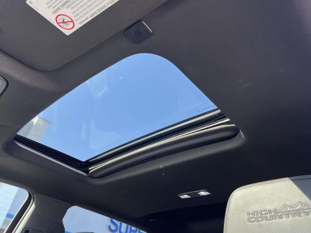 2022 Chevrolet Silverado 3500 HD Crew Cab Long Box 4-Wheel Drive High Country