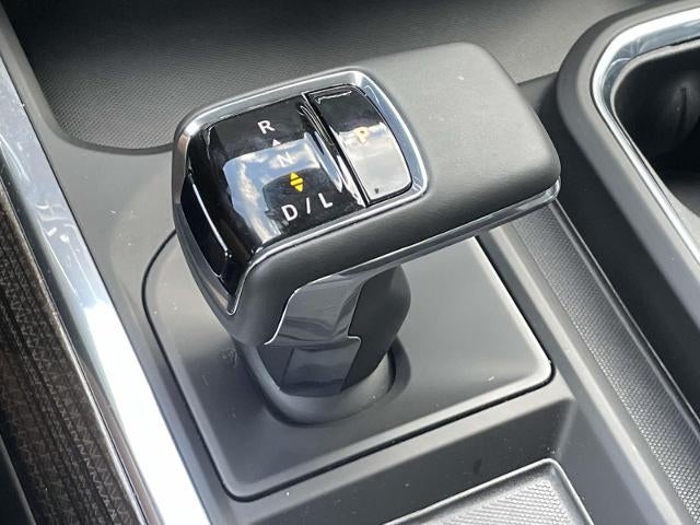 2025 Chevrolet Silverado 1500 Crew Cab Short Box 2-Wheel Drive LT