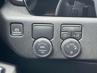 2025 Chevrolet Silverado 1500 Crew Cab Short Box 2-Wheel Drive LT