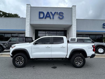 2026 Chevrolet Colorado Crew Cab Short Box 4-Wheel Drive ZR2