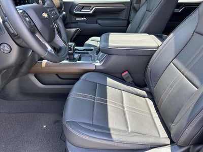 2024 Chevrolet Silverado 1500 Crew Cab Short Box 4-Wheel Drive High Country